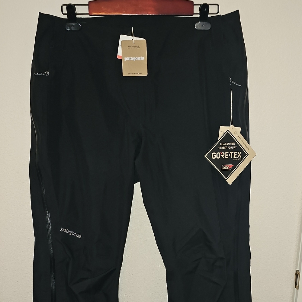 Patagonia Women's Triolet Black Gore-Tex Pants